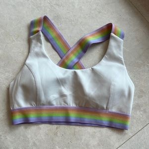 Purity Active White Pastel Rainbow Sports Bra Size Small NWOT SO CUTE!